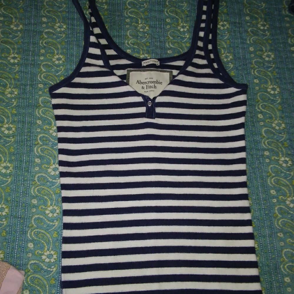 Woman's tank top